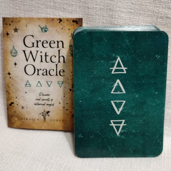 Green Witch Oracle Cards - Picture 3 of 11